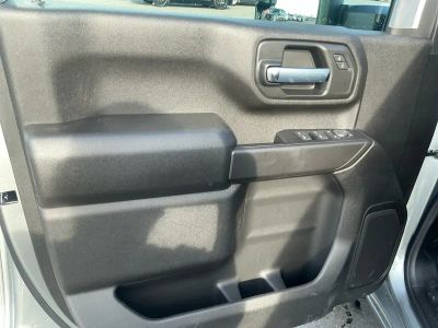 2026 Chevrolet Silverado 2500HD — photo 16 view