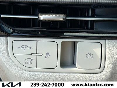 2026 Kia Sportage — photo 32 view