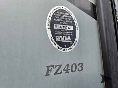 2015 Keystone RV Fuzion - Photo 40