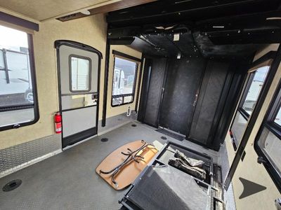 2015 Keystone RV Fuzion - Photo 20