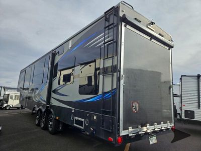 2015 Keystone RV Fuzion - Photo 4