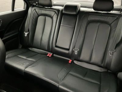 2019 Lincoln Continental — photo 18 view