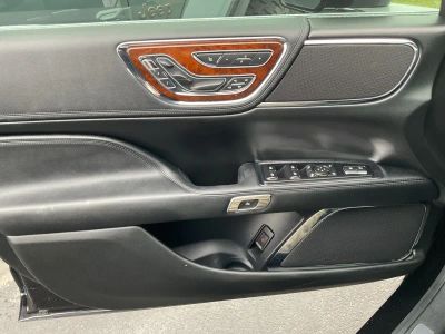 2019 Lincoln Continental — photo 20 view