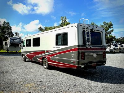 2004 Airstream Land Yacht - Photo 3