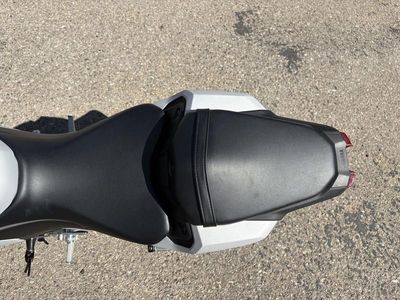 2025 Yamaha MT-03 - Photo 11