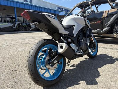 2025 Yamaha MT-03 - Photo 4