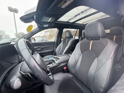 2024 Toyota Grand Highlander Hybrid MAX Limited — photo 27 view