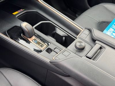 2024 Toyota Grand Highlander Hybrid MAX Limited — photo 25 view