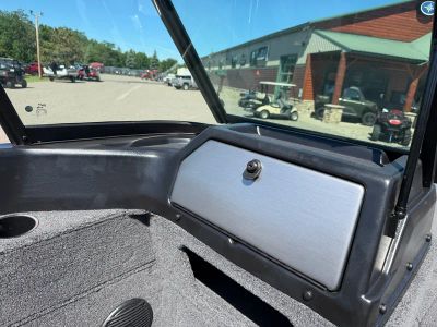2026 Lund 1875 IMPACT XS — photo 13 view