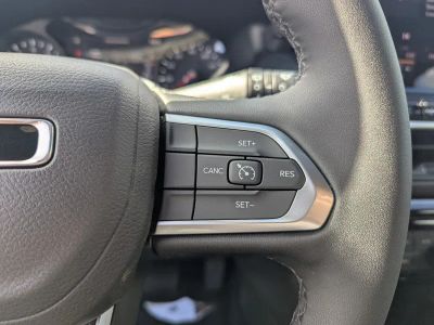 2026 Jeep Compass — photo 18 view