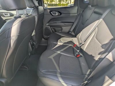 2026 Jeep Compass — photo 8 view