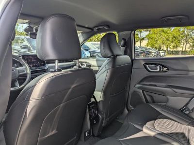 2026 Jeep Compass — photo 9 view
