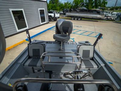 2019 Xpress XP20 - Photo 14