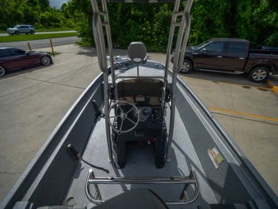 2019 Xpress XP20 - Photo 19