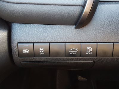 2024 Toyota Camry - Photo 13