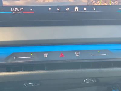 2025 BMW X3 — photo 31 view