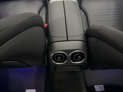 2026 Mercedes-Benz C-Class — photo 23 view