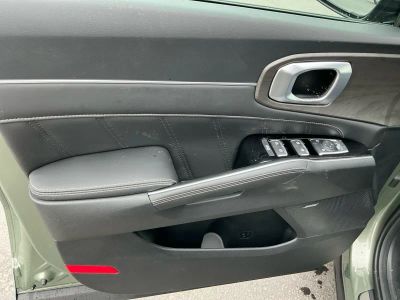 2026 Kia Sorento — photo 16 view