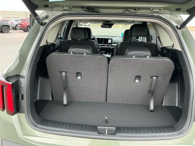 2026 Kia Sorento — photo 18 view