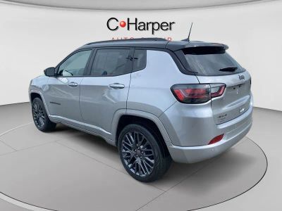 2023 Jeep Compass — detail view