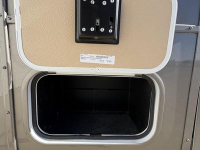 2025 DRV Suites MOBILE SUITES — photo 8 view