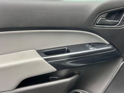 2017 Chevrolet Colorado - Photo 12