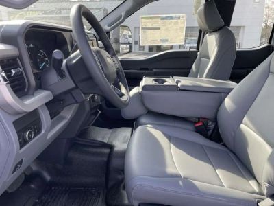 2026 Ford F-350SD — photo 17 view