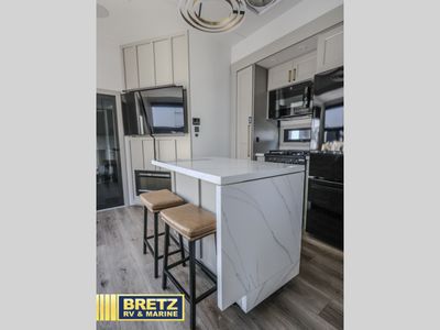 2026 Brinkley Model G - Photo 5