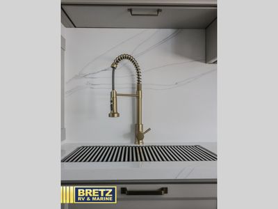 2026 Brinkley Model G - Photo 10