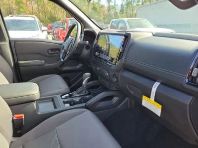 2026 Nissan Frontier — photo 29 view