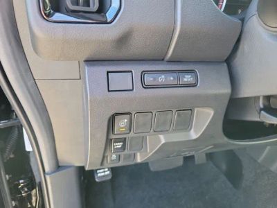 2026 Nissan Frontier — photo 10 view