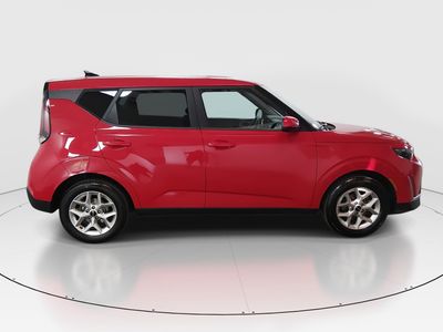 2024 Kia Soul — photo 8 view