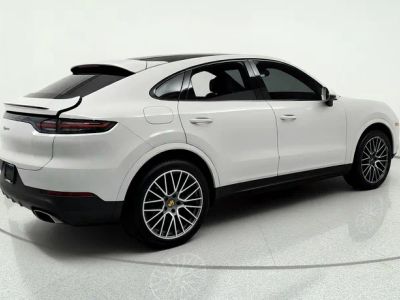 2021 Porsche Cayenne Coupe — detail view