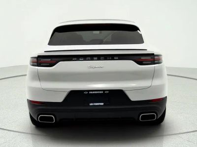 2021 Porsche Cayenne Coupe — interior view