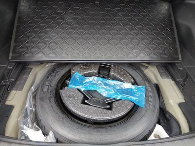 2024 Toyota RAV4 - Photo 20