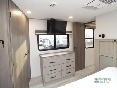 2026 Grand Design Influence - Photo 35