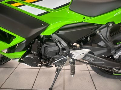 2025 Kawasaki Ninja 650 KRT Edition ABS - Photo 10