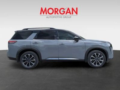 2026 Nissan Pathfinder — photo 9 view