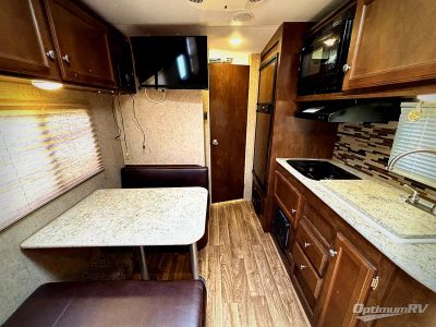 2016 Venture RV Sonic — rear three-quarter view