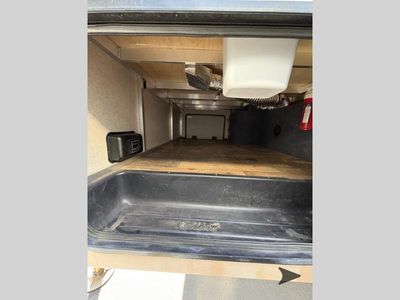 2017 Forest River RV Rockwood Signature Ultra Lite - Photo 10