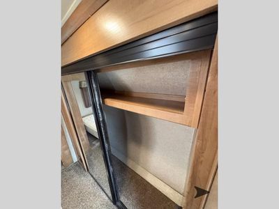 2017 Forest River RV Rockwood Signature Ultra Lite - Photo 76