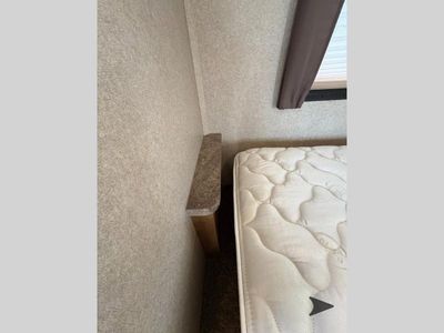 2017 Forest River RV Rockwood Signature Ultra Lite - Photo 75