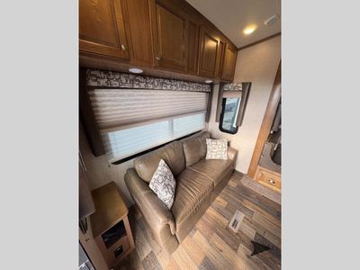 2017 Forest River RV Rockwood Signature Ultra Lite - Photo 23