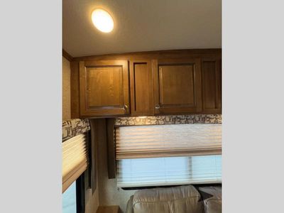 2017 Forest River RV Rockwood Signature Ultra Lite - Photo 24