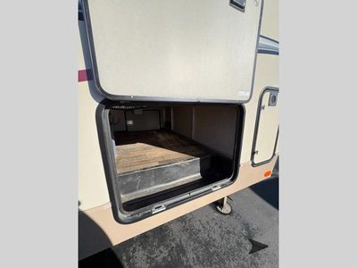 2017 Forest River RV Rockwood Signature Ultra Lite - Photo 18