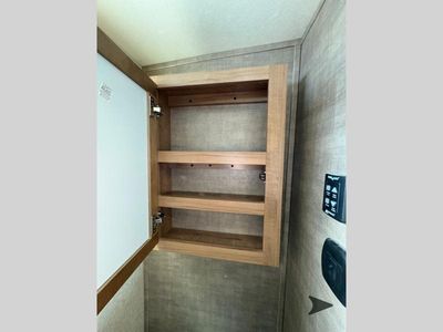 2017 Forest River RV Rockwood Signature Ultra Lite - Photo 61