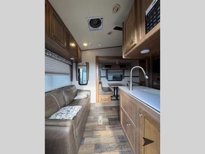 2017 Forest River RV Rockwood Signature Ultra Lite - Photo 22