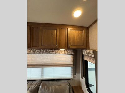 2017 Forest River RV Rockwood Signature Ultra Lite - Photo 26