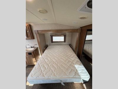 2017 Forest River RV Rockwood Signature Ultra Lite - Photo 68