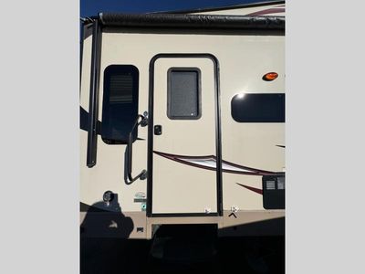 2017 Forest River RV Rockwood Signature Ultra Lite - Photo 21